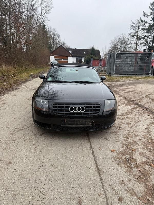Gebraucht Audi TT Roadster Basis 150 PS (110 kW) 2003 Schwarz Cabrio