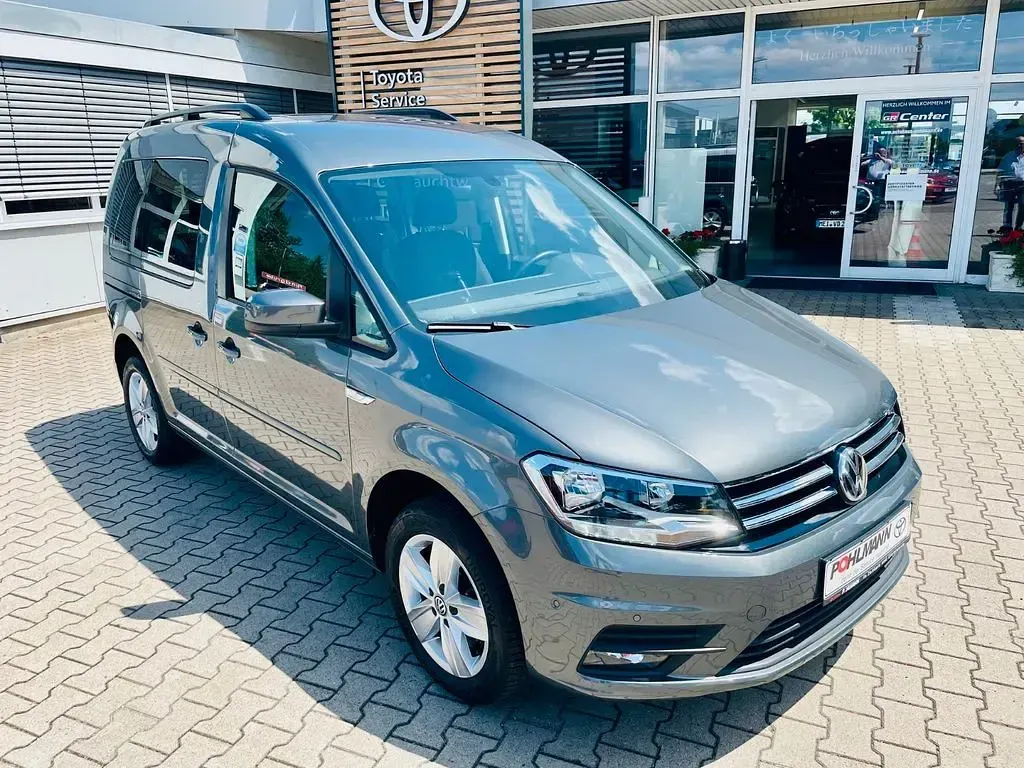 Gebraucht VW Caddy Comfortline 131 PS (96 kW) 2020 Grau Van / Kleinbus