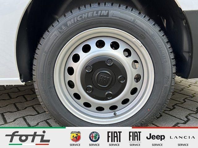 Gebraucht Fiat Scudo 145 PS (106 kW) 2024 Weiß Van