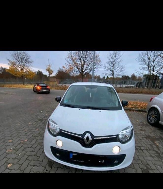 Weiß Gebraucht 2018 Renault Twingo LIMITED Kleinwagen | 6.555 € (Guter Preis) - Bild 1/4