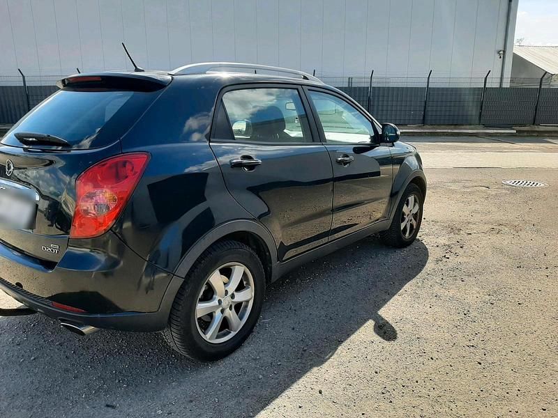 Gebraucht Ssangyong (KGM) Korando 150 PS (110 kW) 2012 Schwarz SUV