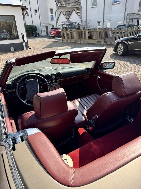 Gebraucht Mercedes 560 231 PS (169 kW) 1988 Gold Cabrio