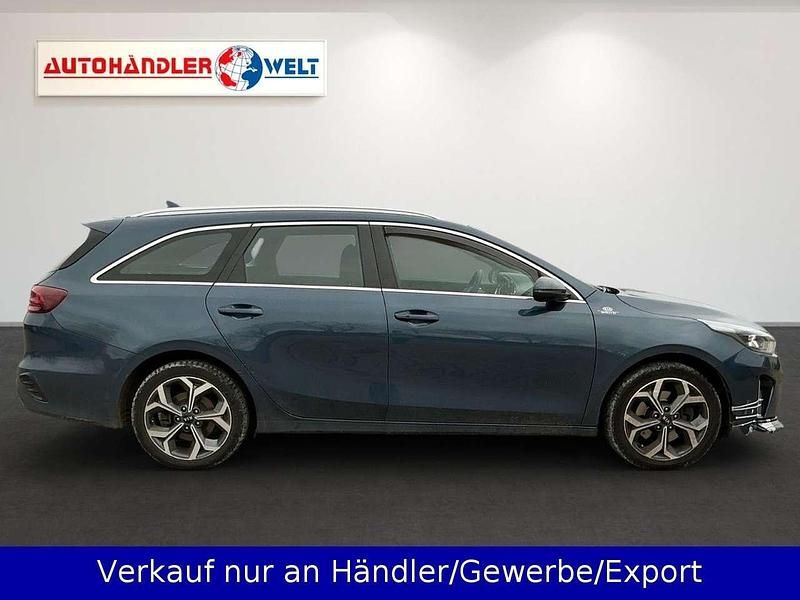 Gebraucht Kia Ceed Sportswagon Vision 105 PS (77 kW) 2020 Blau Kombi