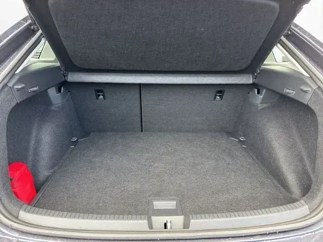 Gebraucht VW Taigo Move 110 PS (80 kW) 2024 Grau SUV
