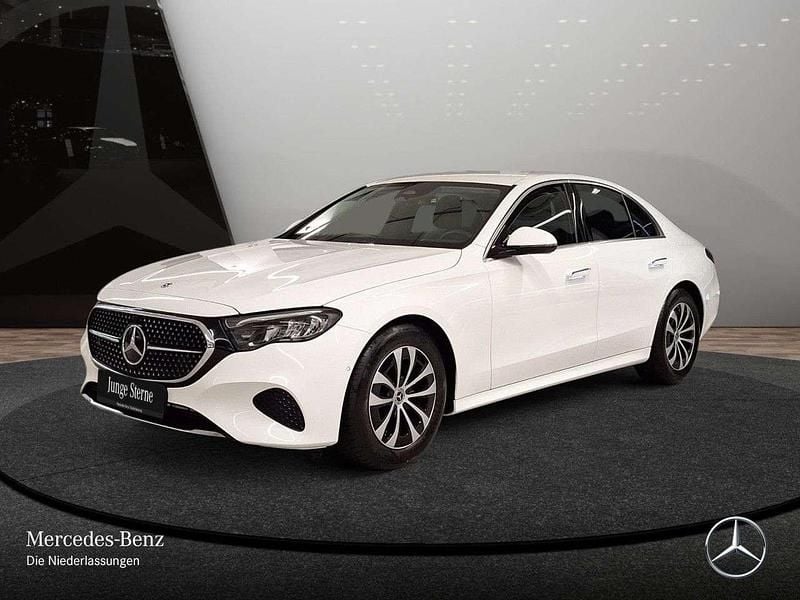 Gebraucht Mercedes E200 Advanced 204 PS (150 kW) 2024 Weiß Limousine