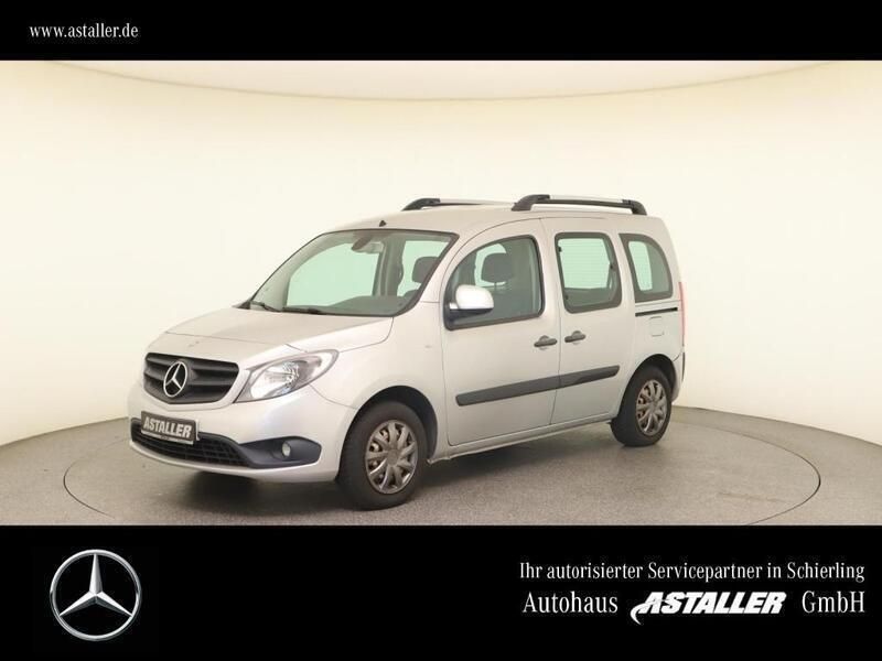 Silber brillantsilber Gebraucht 2014 Mercedes Citan 109 Kombi | 5.990 € (Guter Preis) - Bild 1/4