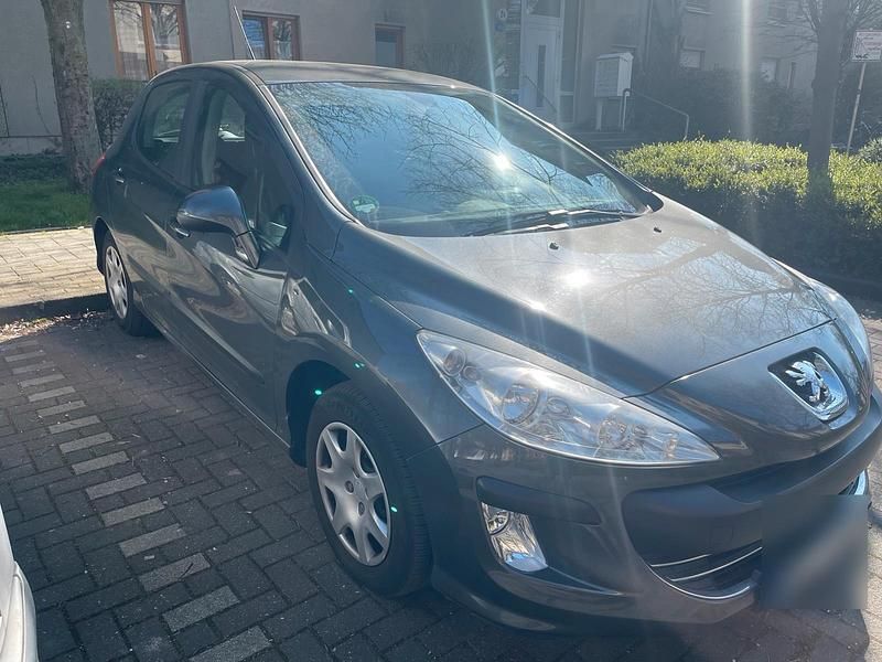 Gebraucht Peugeot 308 95 PS (69 kW) 2008 Grau Limousine