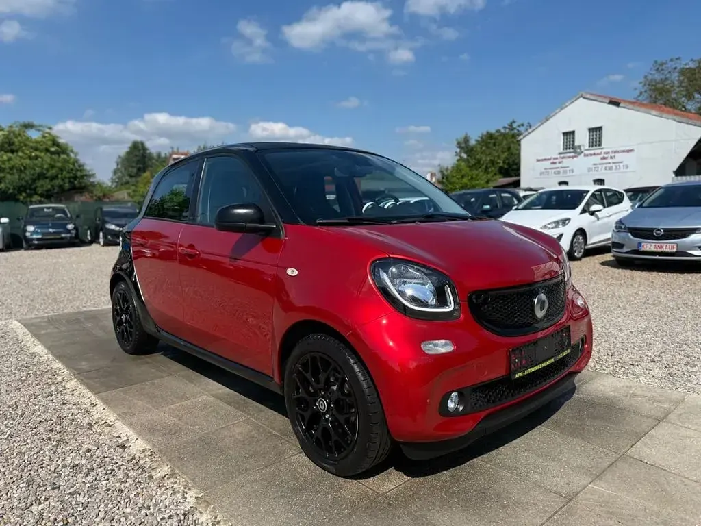 Gebraucht Smart ForFour Basis 71 PS (52 kW) 2014 Schwarz Kleinwagen