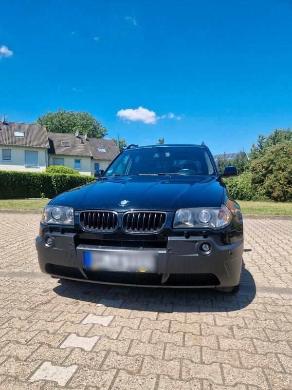Schwarz Gebraucht 2004 BMW X3 M Sport SUV | 6.800 € (Fairer Preis) - Bild 1/4