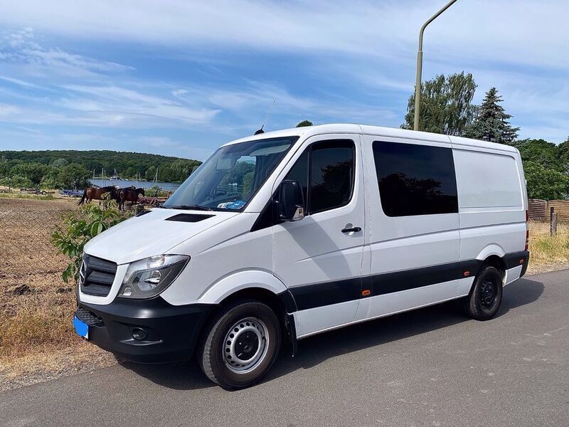 Weiß Gebraucht 2017 Mercedes Sprinter Van | 19.999 € (Teuer) - Bild 1/4