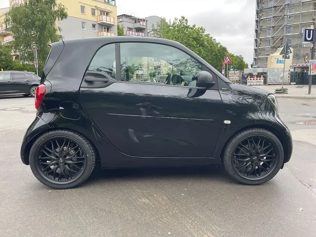 Gebraucht Smart ForTwo Coupé Passion 109 PS (80 kW) 2019 Schwarz Coupé