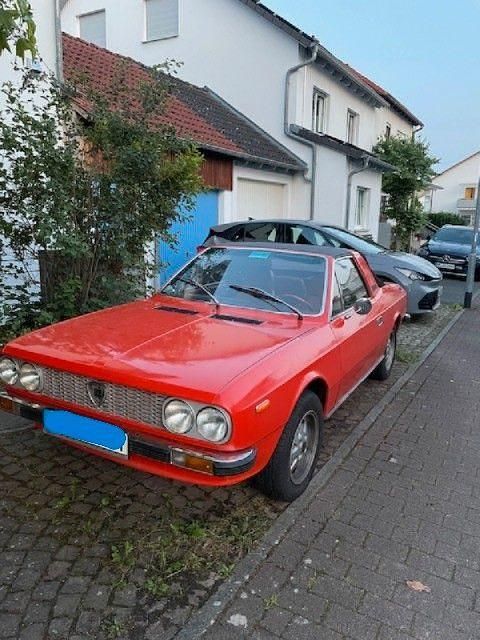 Gebraucht Lancia Beta 101 PS (74 kW) 1976 Orange Cabrio