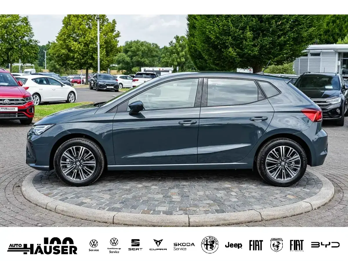 Neu Seat Ibiza Style 116 PS (85 kW) 2026 Blau Kleinwagen