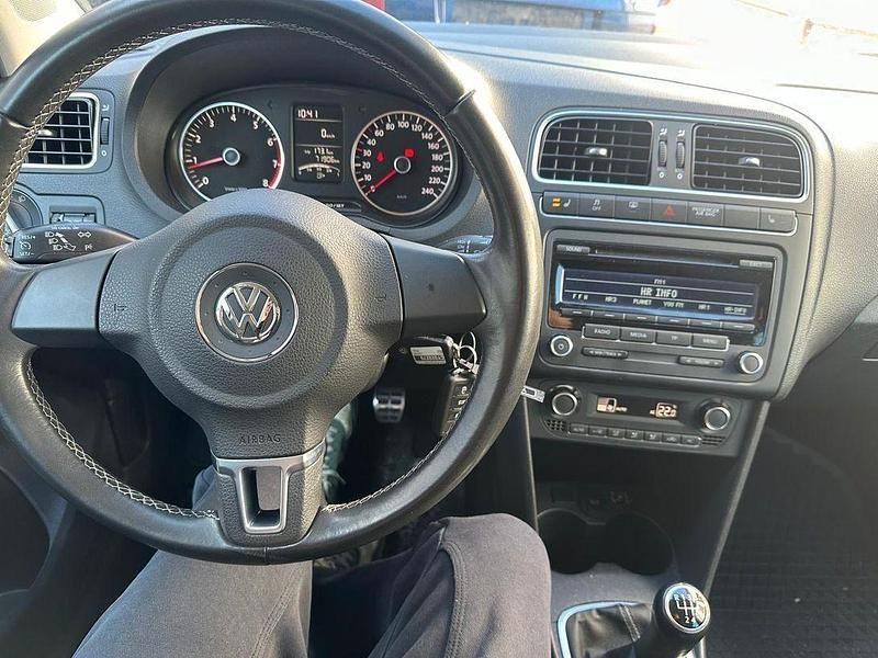 Gebraucht VW Polo 86 PS (63 kW) 2011 Schwarz Kleinwagen