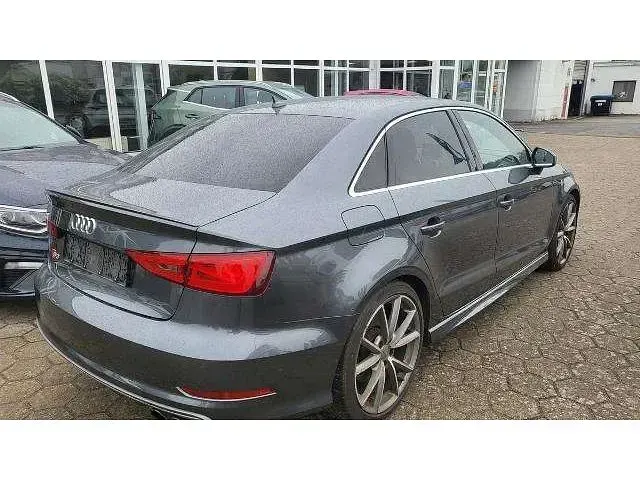 Gebraucht Audi S3 300 PS (220 kW) 2015 Limousine