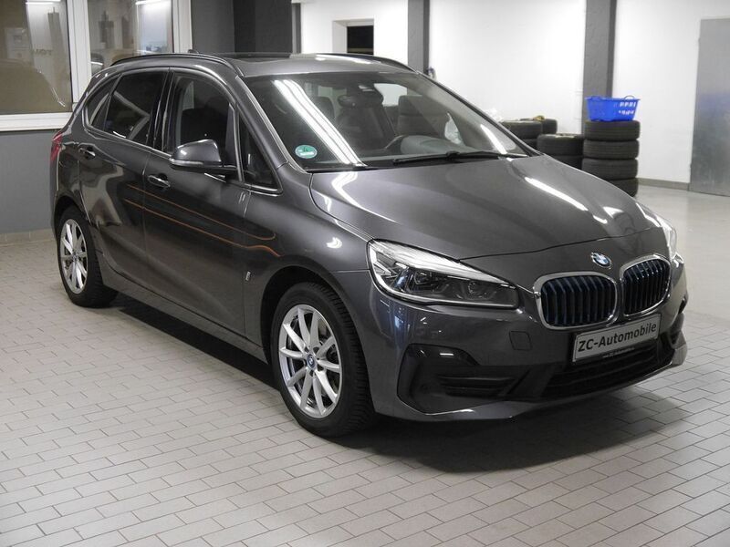 Mineralgrau metallic Gebraucht 2019 BMW 225 Active Tourer Van / Kleinbus | 18.900 € (Fairer Preis) - Bild 1/4