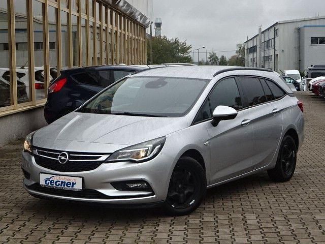 Gebraucht Opel Astra Edition 105 PS (77 kW) 2018 Silber Kombi