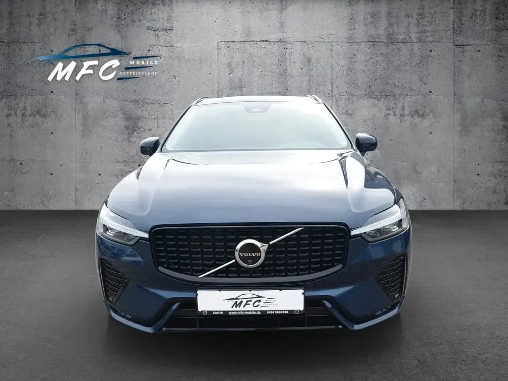 Gebraucht Volvo XC60 Plus 197 PS (144 kW) 2024 Blau SUV