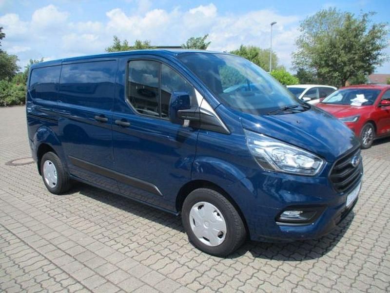 Gebraucht Ford Transit Custom Trend 131 PS (96 kW) 2020 Blazerblau Van