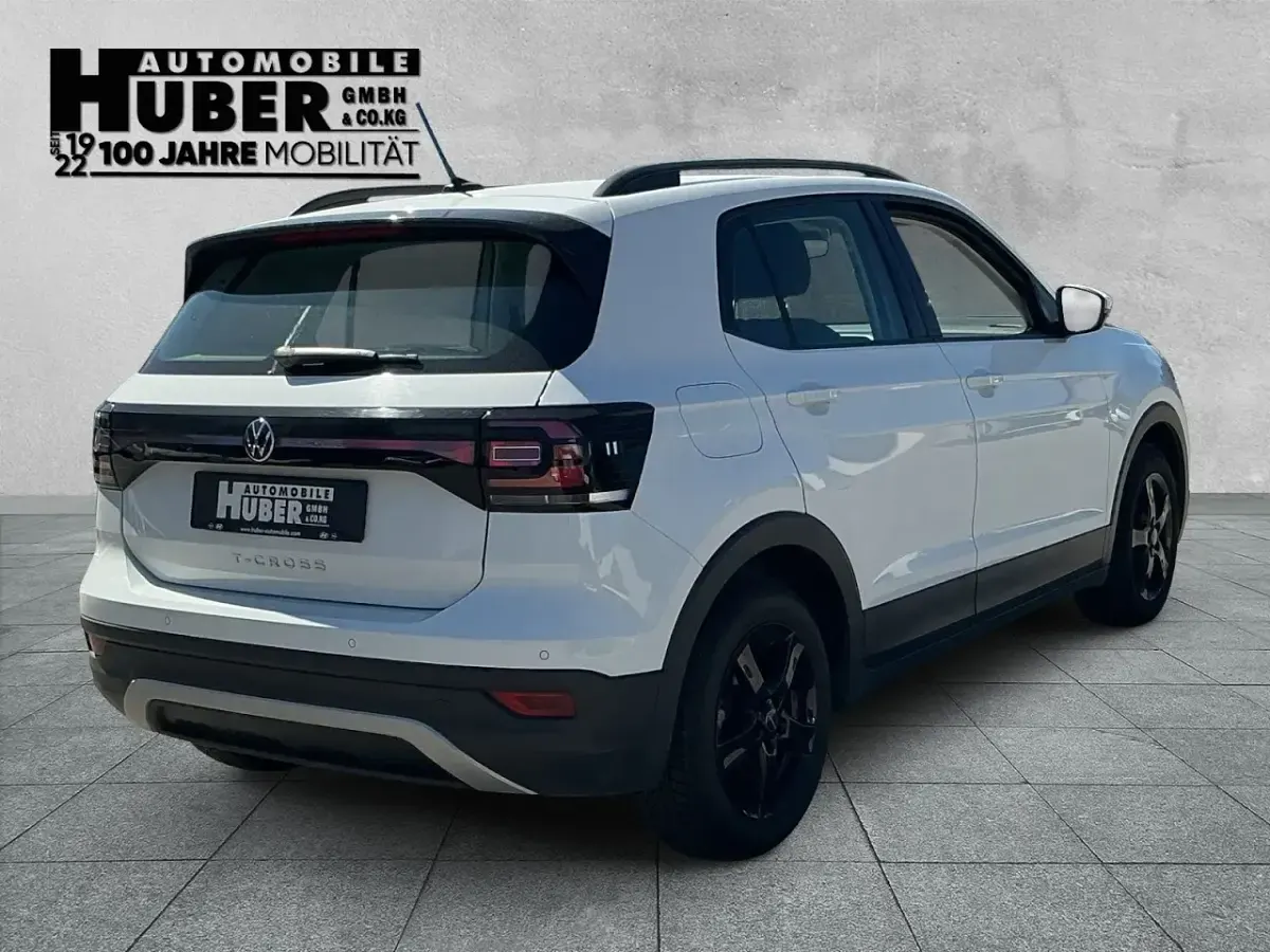 Gebraucht VW T-Cross Life 110 PS (80 kW) 2021 Weiß SUV
