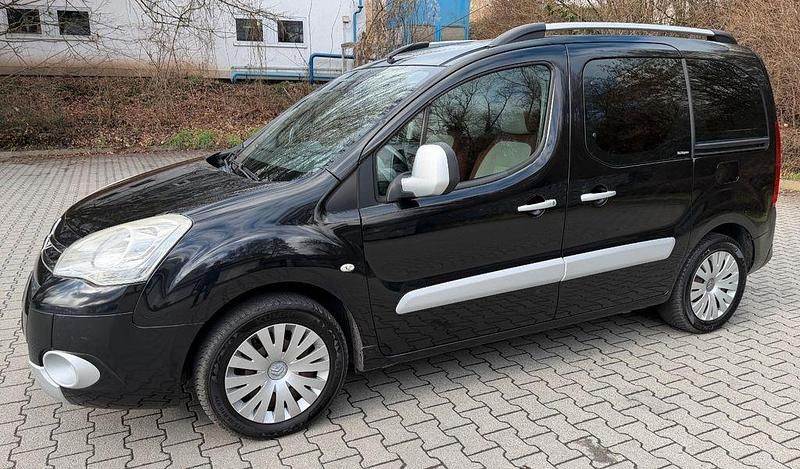 Gebraucht Citroën Berlingo SELECTION 98 PS (72 kW) 2012 Schwarz Van / Kleinbus