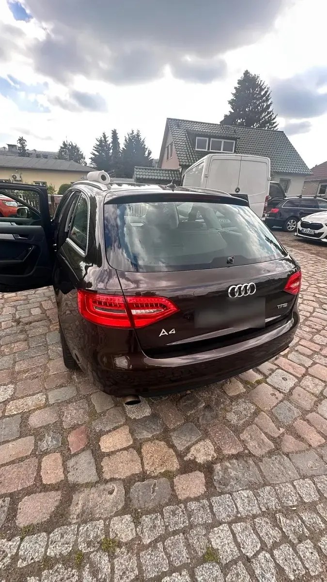 Gebraucht Audi A4 170 PS (125 kW) 2012 Braun Kombi