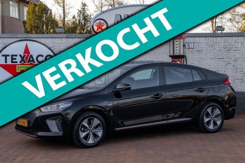 Schwarz Gebraucht 2018 Hyundai Ioniq Comfort Limousine | 8.950 € (Fairer Preis) - Bild 1/4