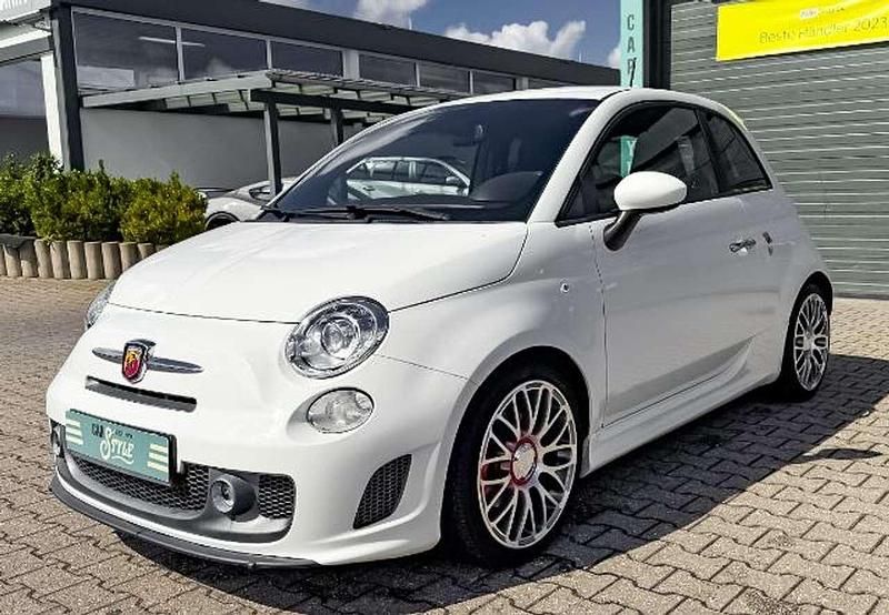 Weiß Gebraucht 2015 Abarth 595 Turismo Kleinwagen | 13.980 € (Guter Preis) - Bild 1/4