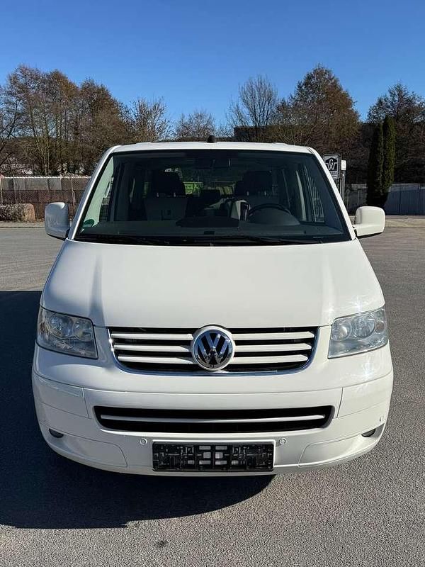 Gebraucht VW Multivan United 174 PS (127 kW) 2008 Weiß Van / Kleinbus