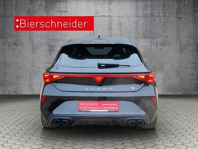 Neu Cupra Leon VZ 300 PS (220 kW) 2025 Schwarz Limousine