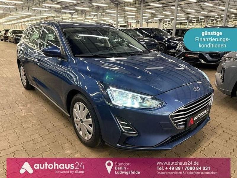 Blau Gebraucht 2021 Ford Focus Limousine | 14.490 € (Guter Preis) - Bild 1/4