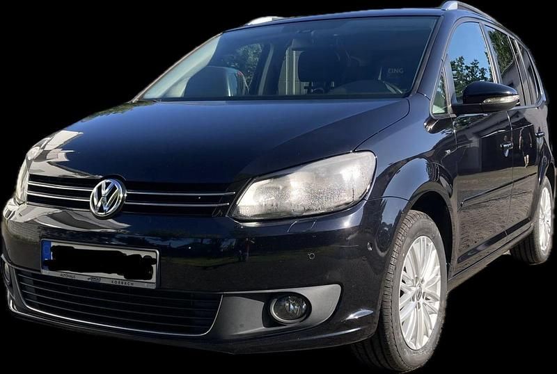 Schwarz Gebraucht 2014 VW Touran Cup Van / Kleinbus | 13.000 € (Etwas zu teuer) - Bild 1/4