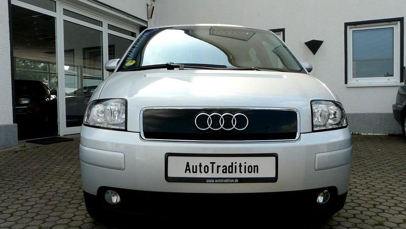 Gebraucht Audi A2 61 PS (44 kW) 2001 Silber Kleinwagen