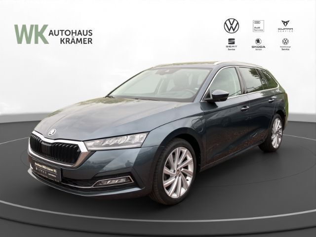 Grau Gebraucht 2021 Skoda Octavia Style Kombi | 24.990 € (Teuer) - Bild 1/4