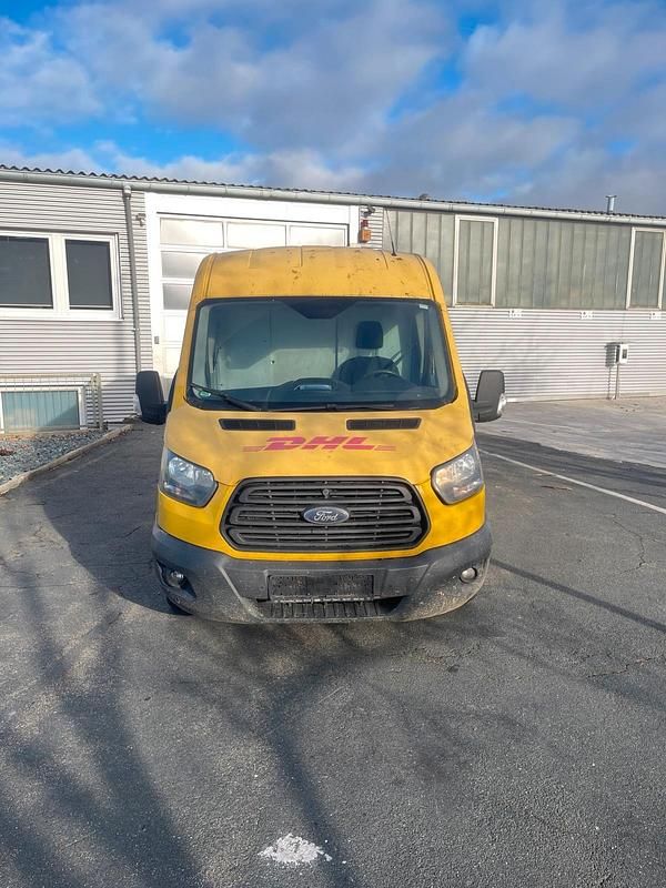 Gebraucht Ford Transit 105 PS (77 kW) 2018 Gelb Van / Kleinbus