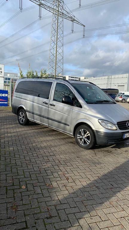 Grau Gebraucht 2008 Mercedes Vito Van / Kleinbus | 8.200 € (Fairer Preis) - Bild 1/4