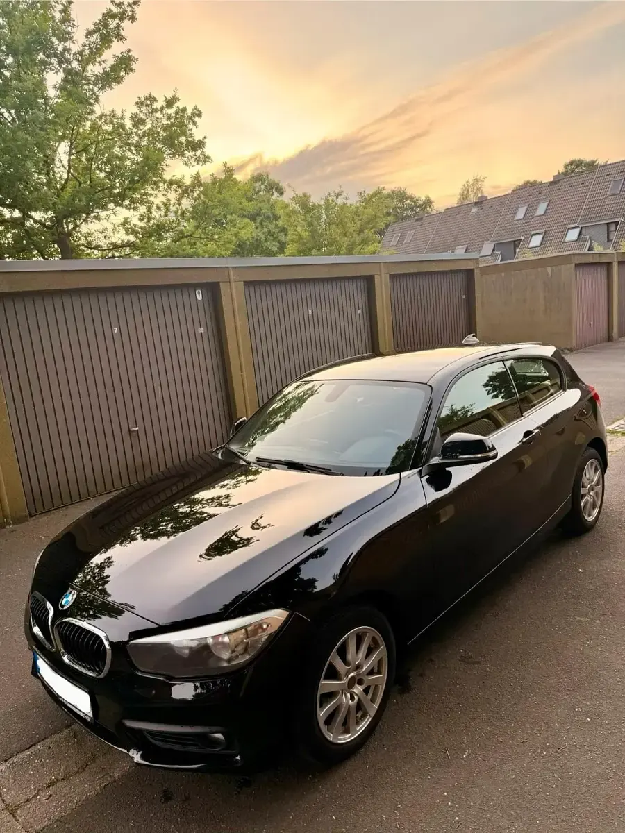 Gebraucht BMW 116 109 PS (80 kW) 2016 Schwarz Kleinwagen