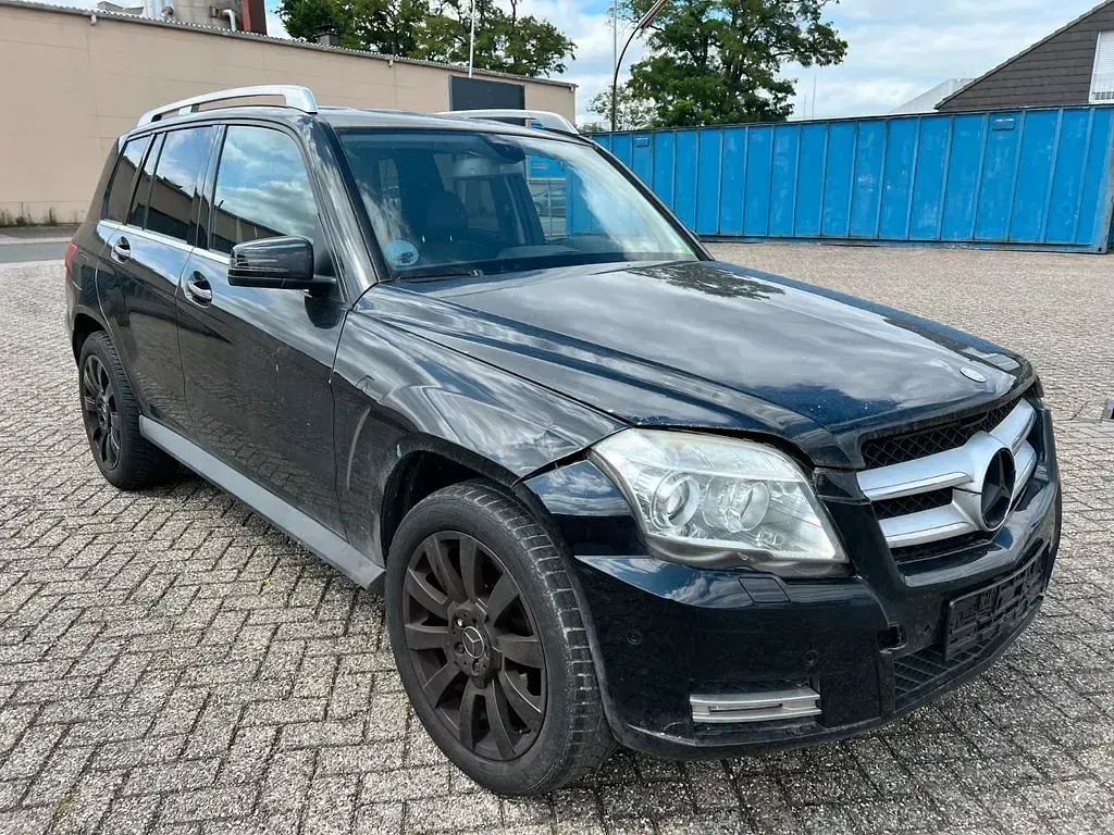 Gebraucht Mercedes GLK350 224 PS (164 kW) 2010 Schwarz SUV