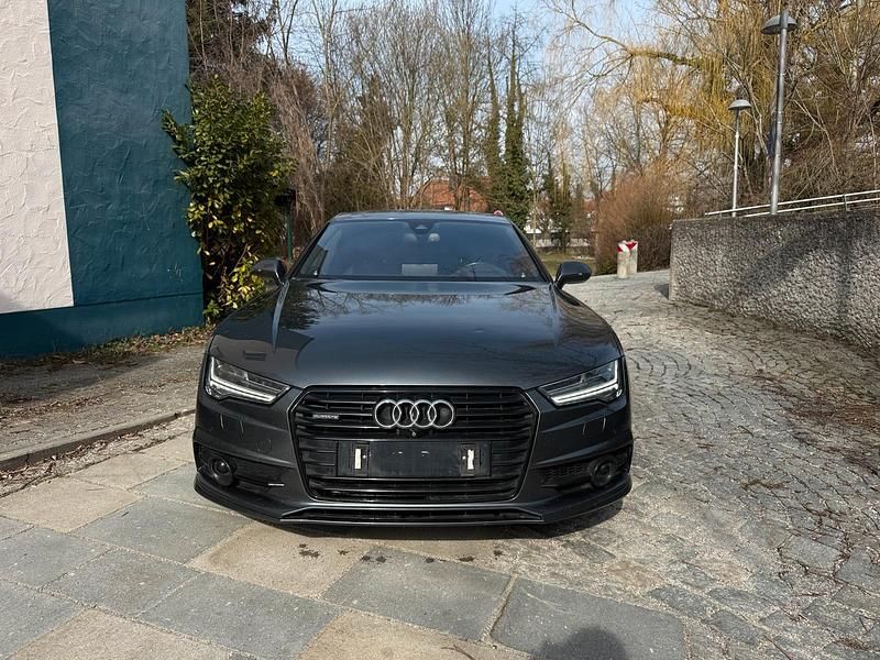 Gebraucht Audi A7 Advanced 320 PS (235 kW) 2015 Grau Kleinwagen