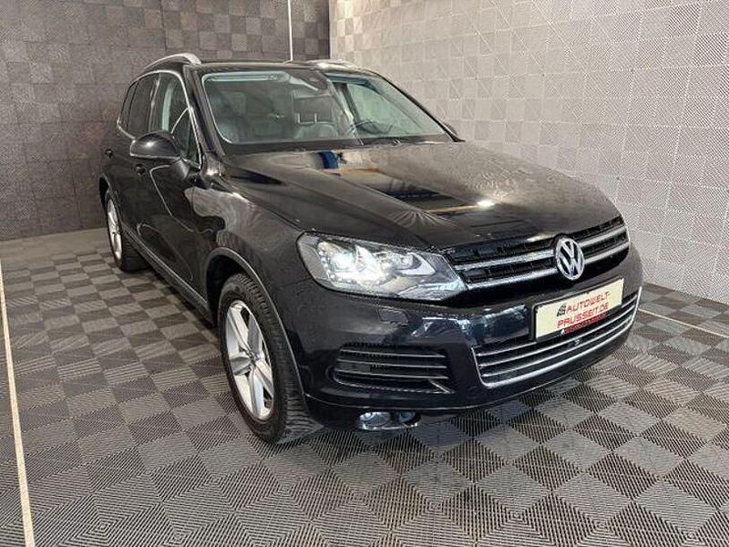 Schwarz Gebraucht 2013 VW Touareg SUV | 21.450 € (Etwas zu teuer) - Bild 1/4