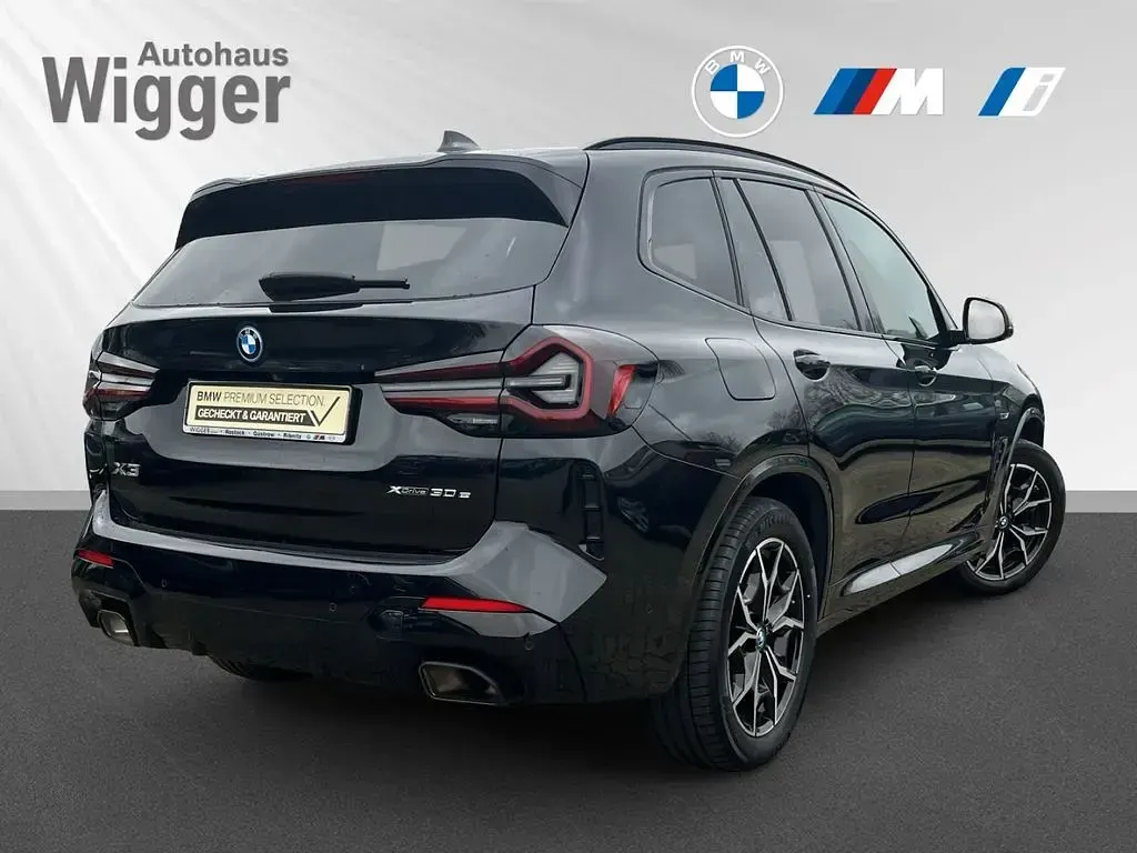 Gebraucht BMW X3 M Sport 292 PS (214 kW) 2022 Black sapphire metallic SUV