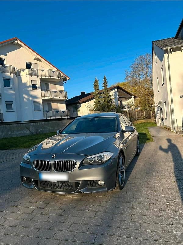 Gebraucht BMW 525 204 PS (150 kW) 2010 Grau Limousine