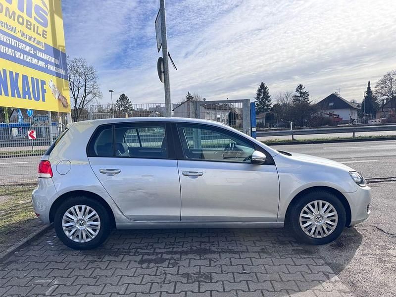 Gebraucht VW Golf VI 80 PS (58 kW) 2009 Silber Kleinwagen
