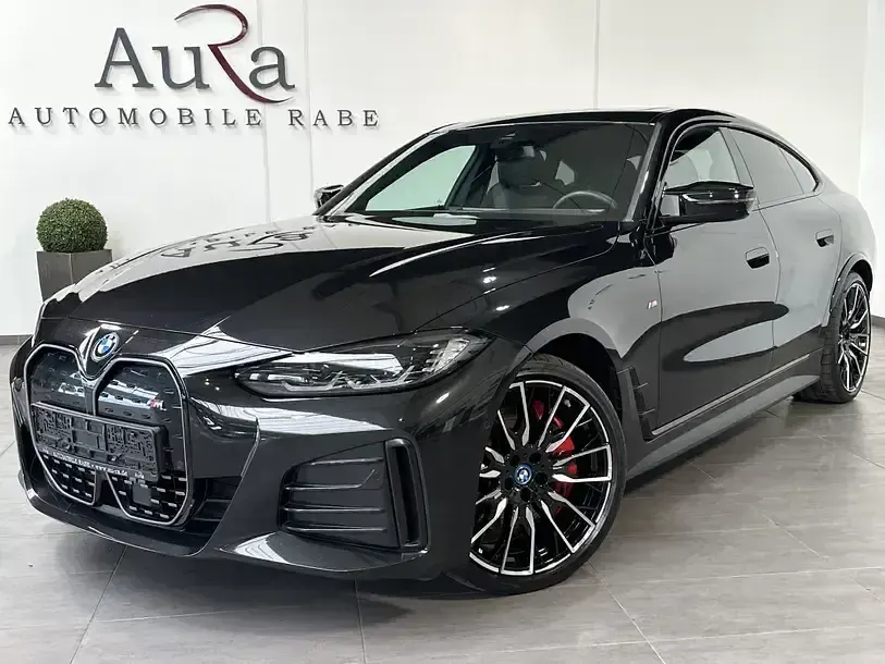 Gebraucht BMW i4 Shadowline 400 kW (544 PS) 2023 Saphirschwarz Limousine