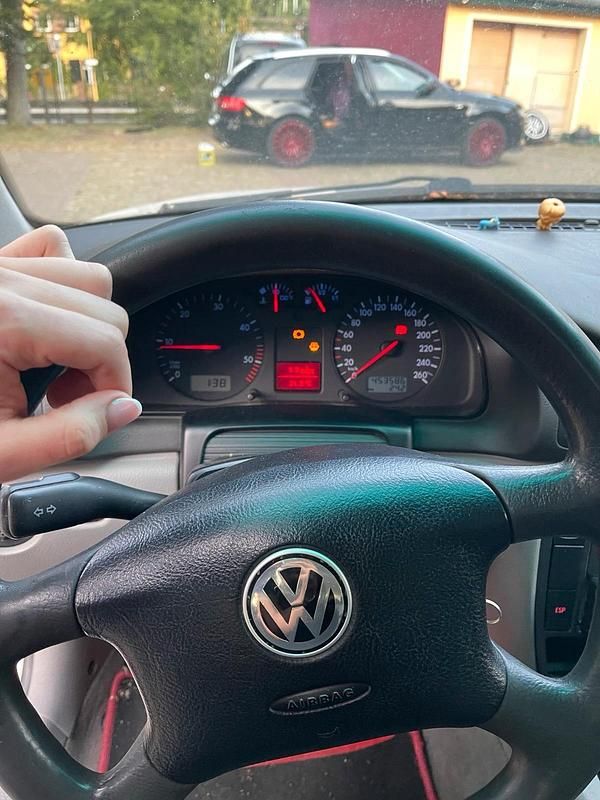 Gebraucht VW Passat 90 PS (66 kW) 1999 Weiß Kombi