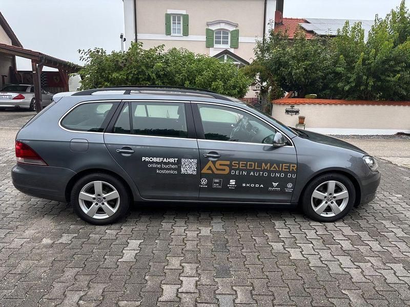 Grau Gebraucht 2011 VW Golf VI Comfortline Kombi | 3.300 € (Superpreis) - Bild 1/4