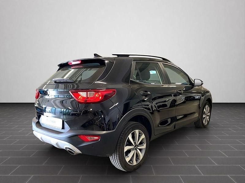 Gebraucht Kia Stonic Vision 101 PS (74 kW) 2023 Schwarz (metallic) SUV