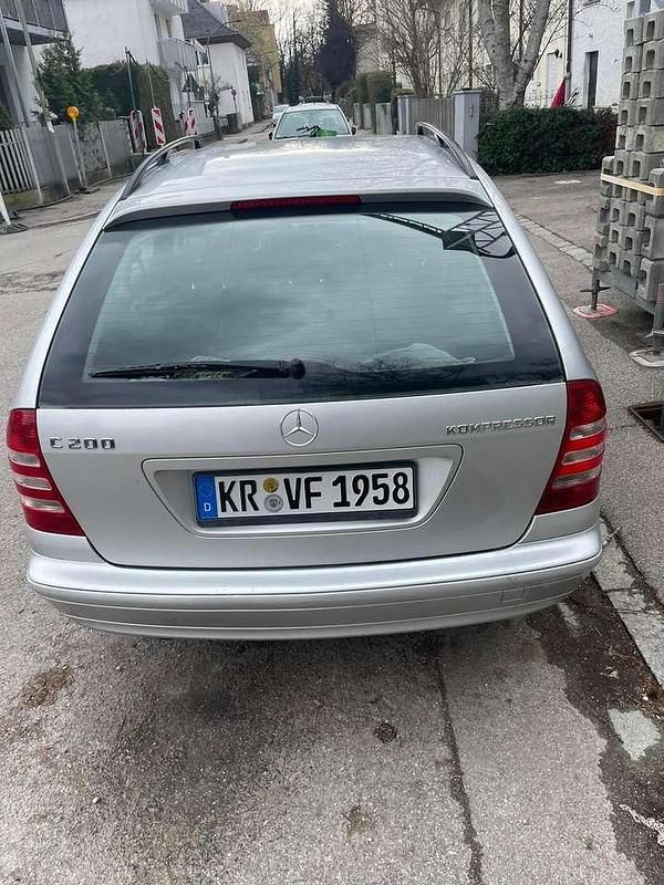 Gebraucht Mercedes 200 163 PS (119 kW) 2004 Silber