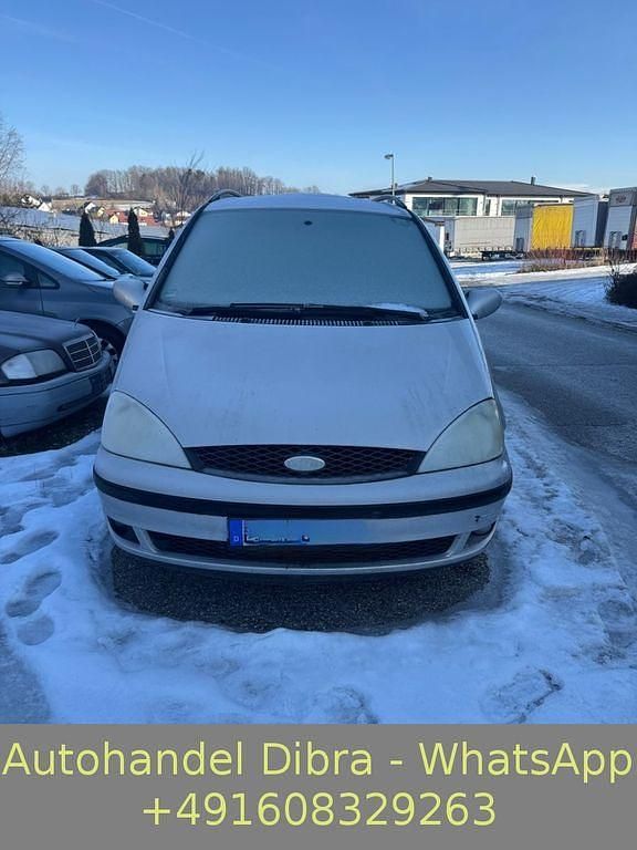 Gebraucht Ford Galaxy Trend 116 PS (85 kW) 2002 Silber Van / Kleinbus