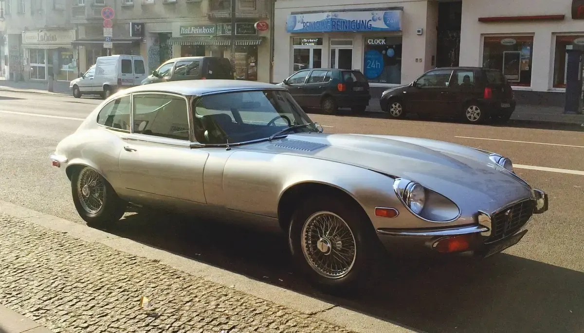 Gebraucht Jaguar E-Type 276 PS (202 kW) 1971 Silber Coupé